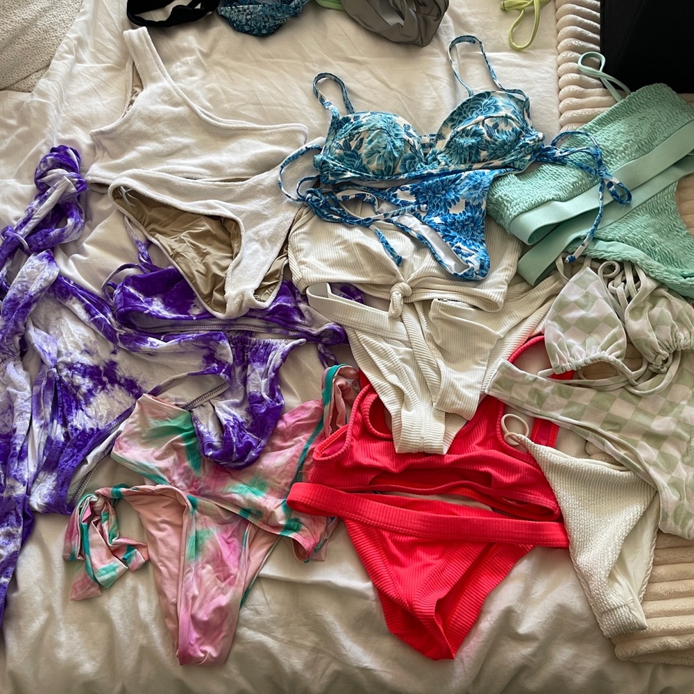 Frankie’s Bikinis haul